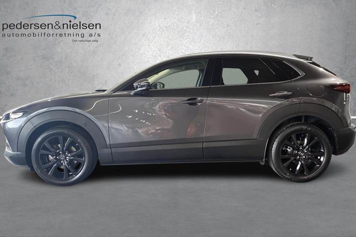 Grå Mazda CX-30 fra 2026