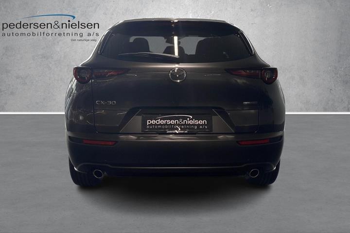 Grå Mazda CX-30 fra 2026