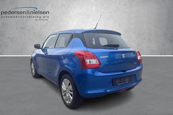 Blå Suzuki Swift fra 2020