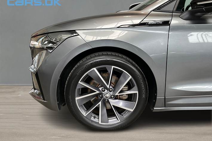 Grå Skoda Enyaq fra 2023