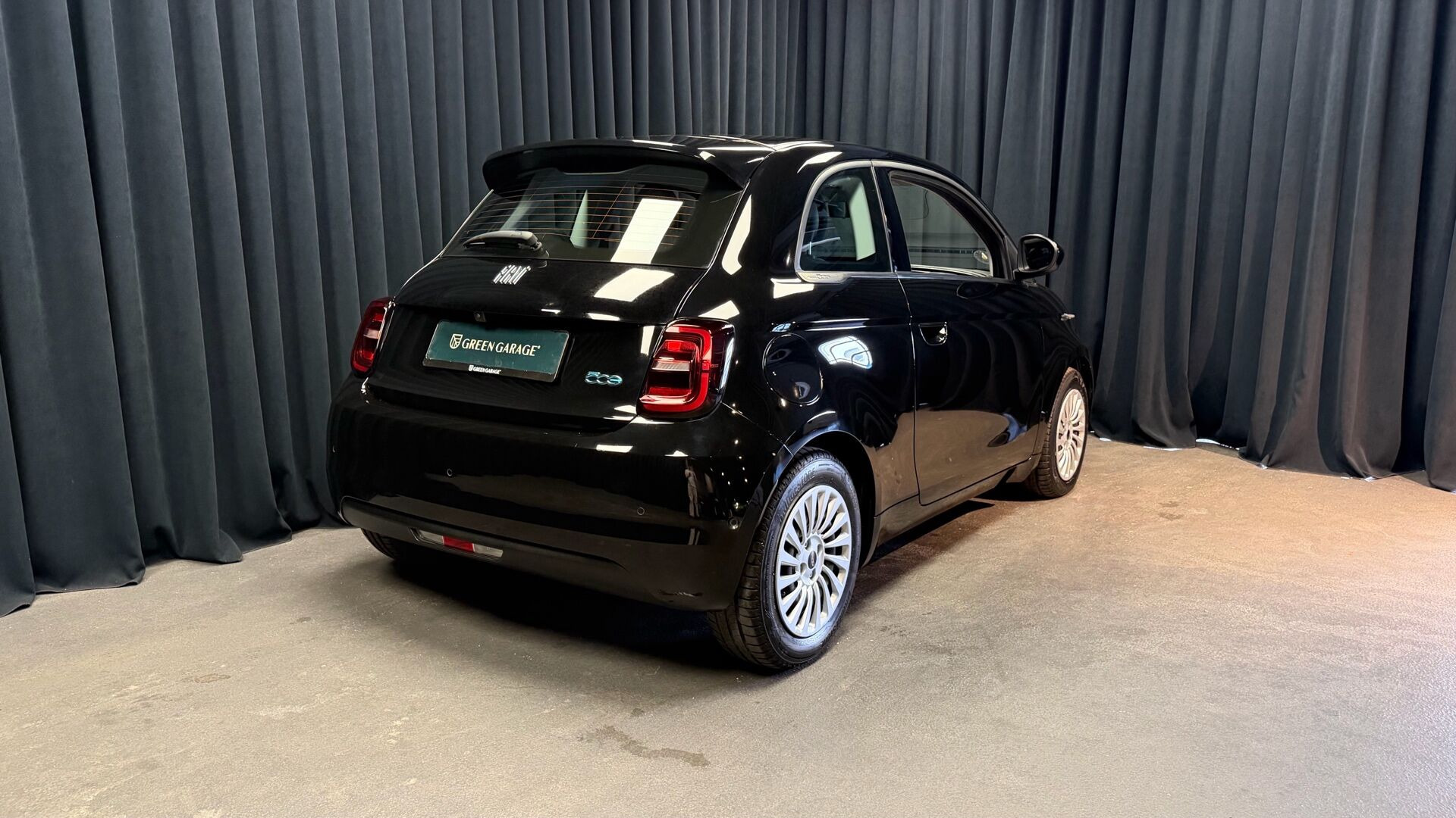 Sort Fiat 500e fra 2023