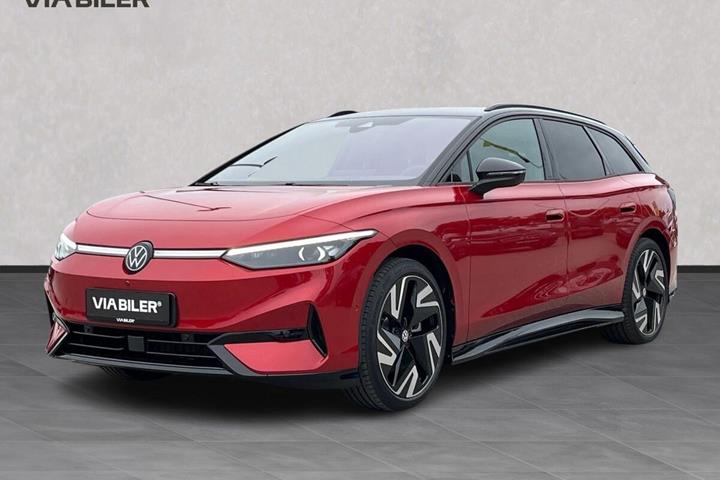 Rød VW ID.7 fra 2026 set udefra
