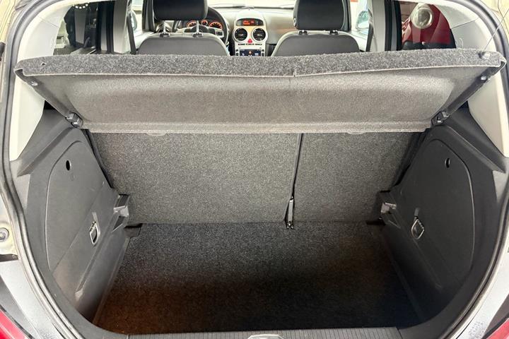 undefined Opel Corsa fra 2010