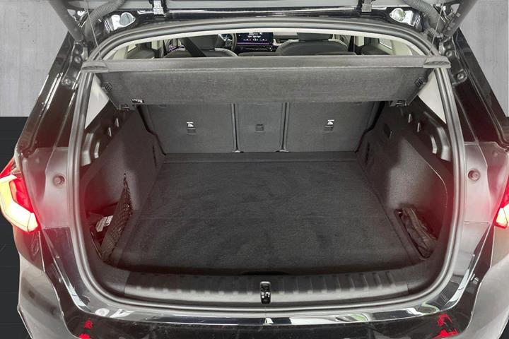 Sort BMW iX1 fra 2024