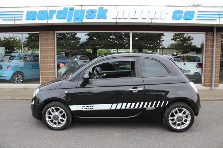 Sort Fiat 500 fra 2008