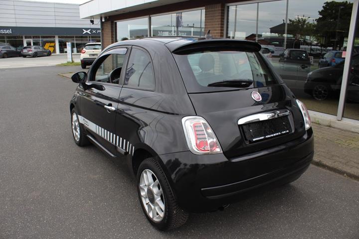 Sort Fiat 500 fra 2008