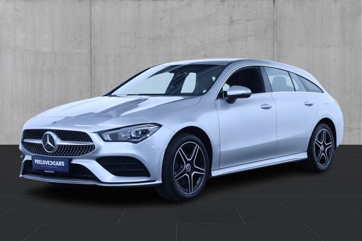 Sølv Mercedes CLA250 e fra 2023
