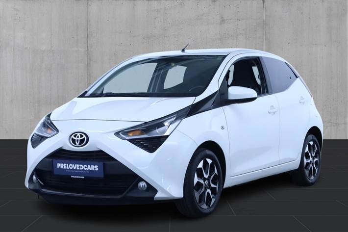 Hvid Toyota Aygo fra 2020