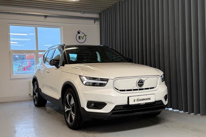 Hvid Volvo XC40 fra 2021