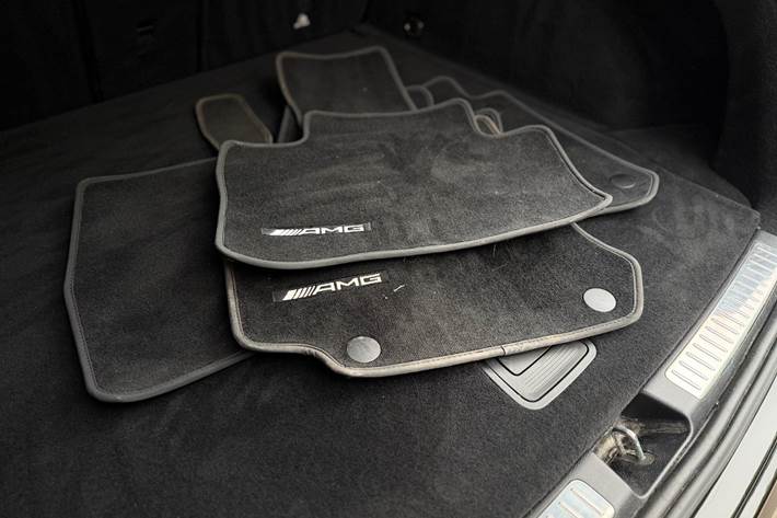 Sort Mercedes EQC400 fra 2021