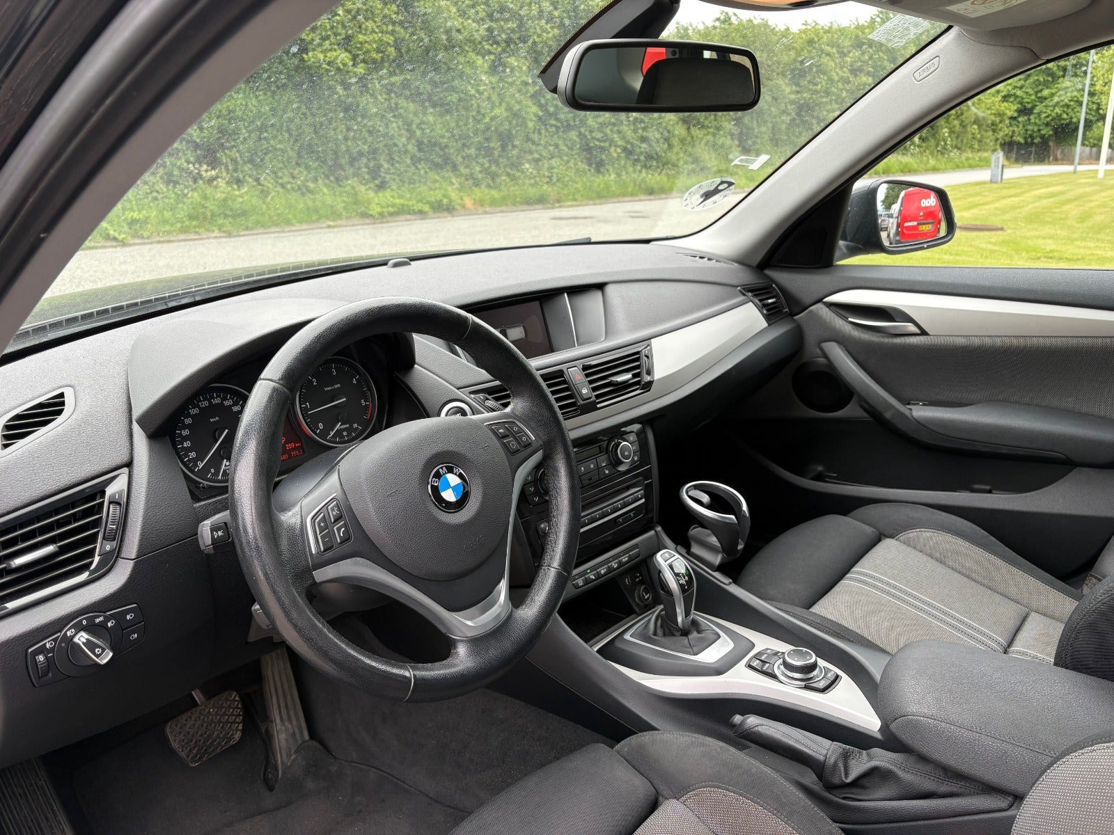 Sort BMW X1 fra 2015