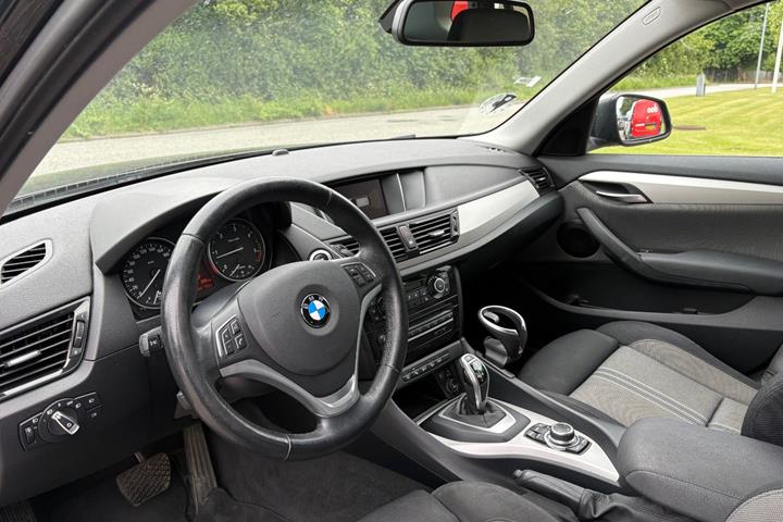 Sort BMW X1 fra 2015