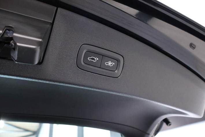 Sort Polestar 2 fra 2023