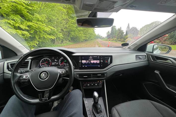 Hvid VW Polo fra 2020
