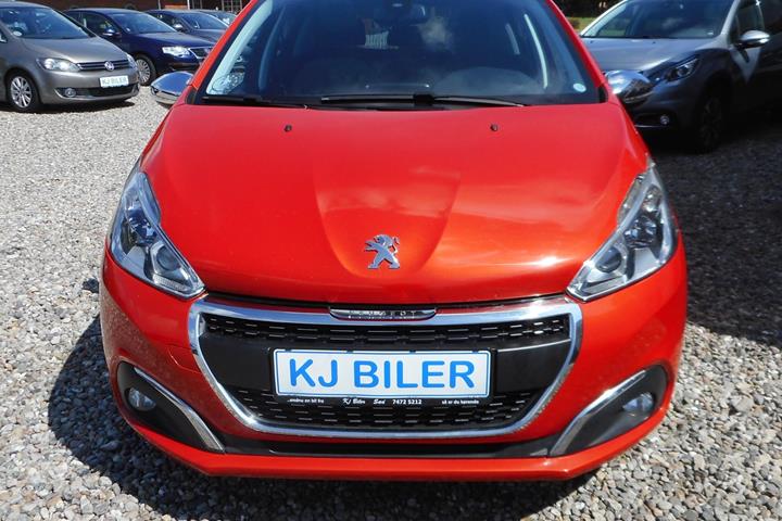 undefined Peugeot 208 fra 2017