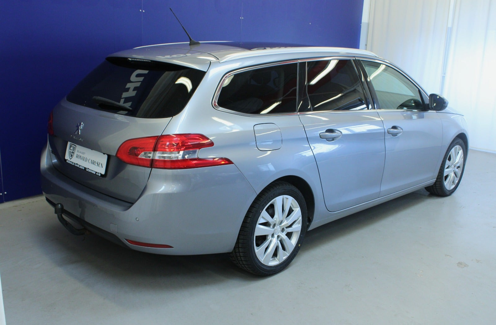 Sølv Peugeot 308 fra 2019