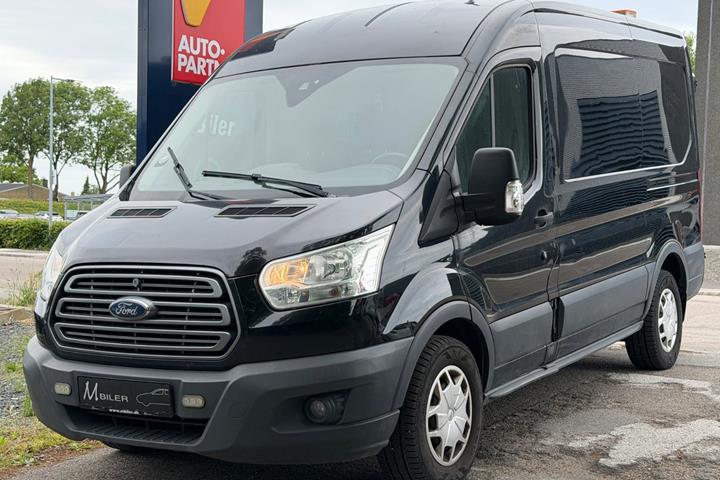 Sort Ford Transit 350 L2 Van fra 2016 set udefra