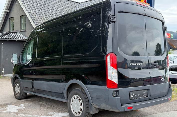 Sort Ford Transit 350 L2 Van fra 2016