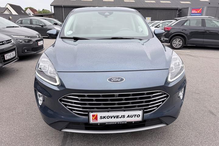 Blå Ford Kuga fra 2020