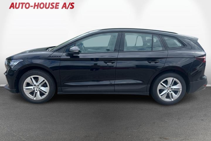 Sort Skoda Enyaq fra 2023