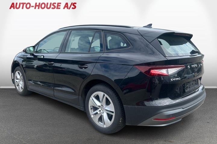 Sort Skoda Enyaq fra 2023