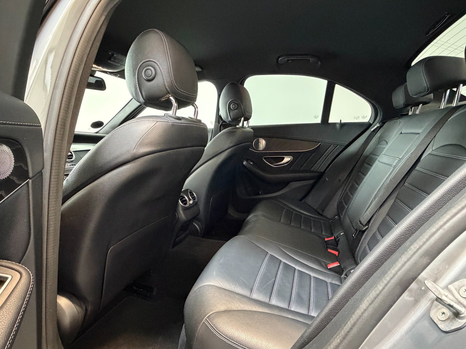 Grå Mercedes C450 fra 2016