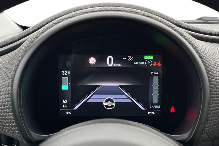 Blå Fiat 500e fra 2023
