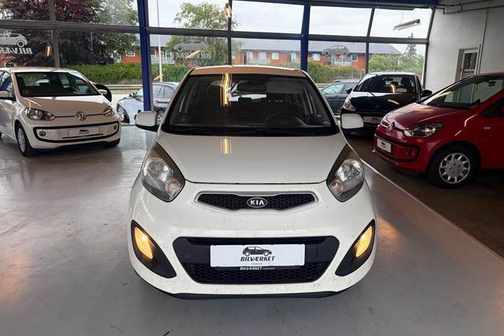 Hvid Kia Picanto fra 2012