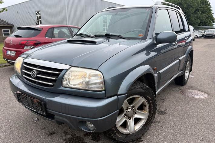 Sort Suzuki Grand Vitara fra 2005