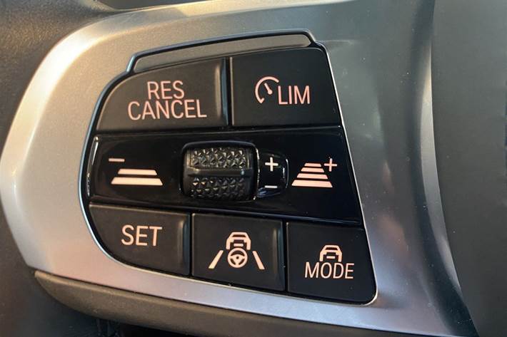 Sort BMW iX3 fra 2023