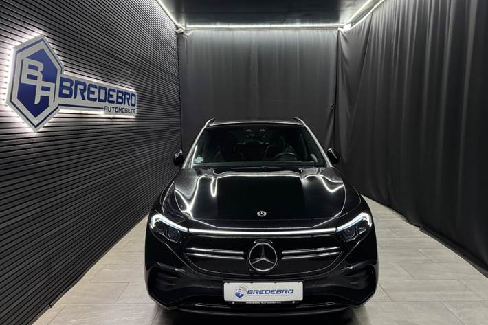 Sort Mercedes EQA350 fra 2023
