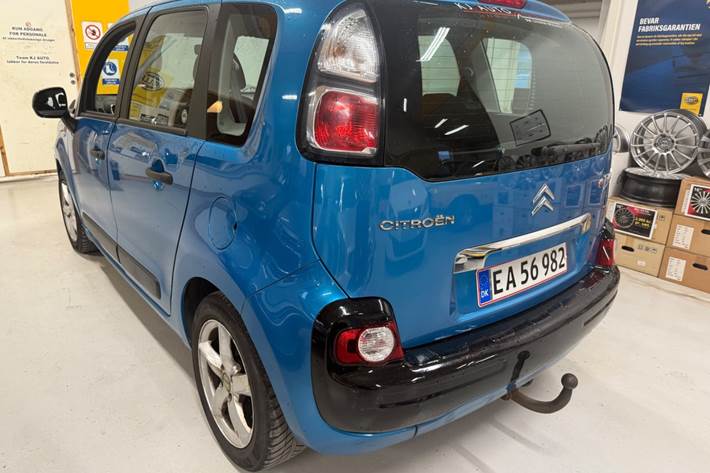 Blå Citroën C3 Picasso fra 2010
