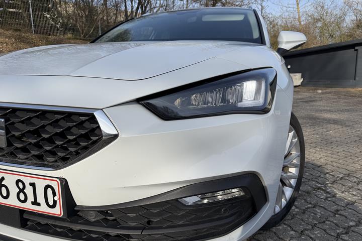 Hvid Seat Leon fra 2020
