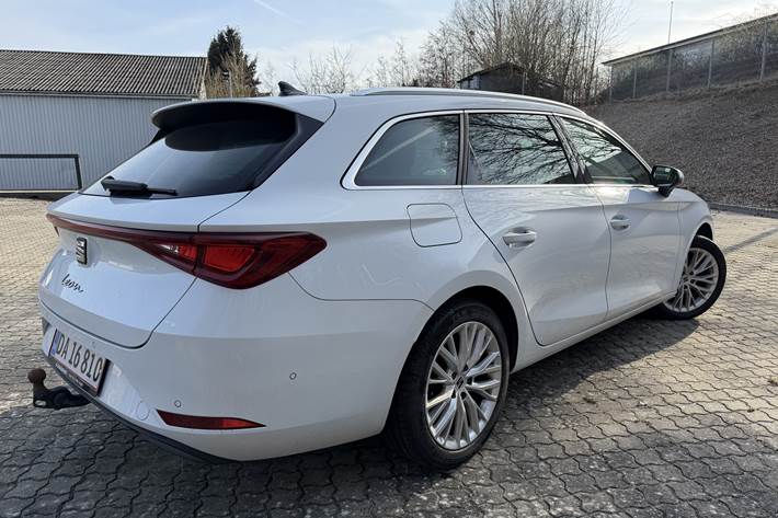 Hvid Seat Leon fra 2020
