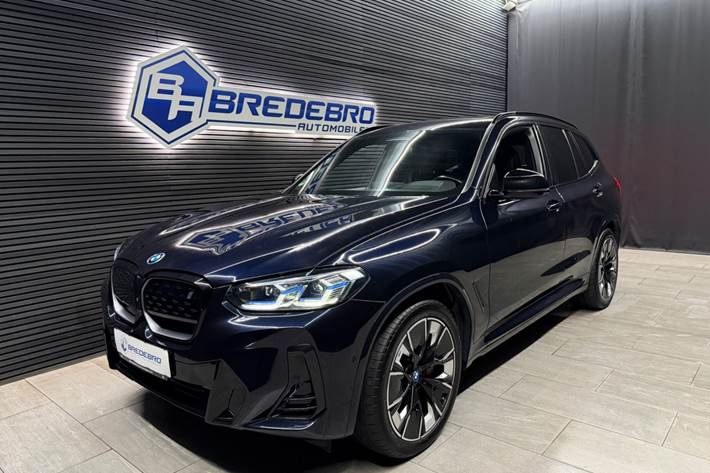 Sort BMW iX3 fra 2022