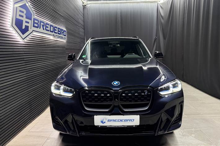Sort BMW iX3 fra 2022