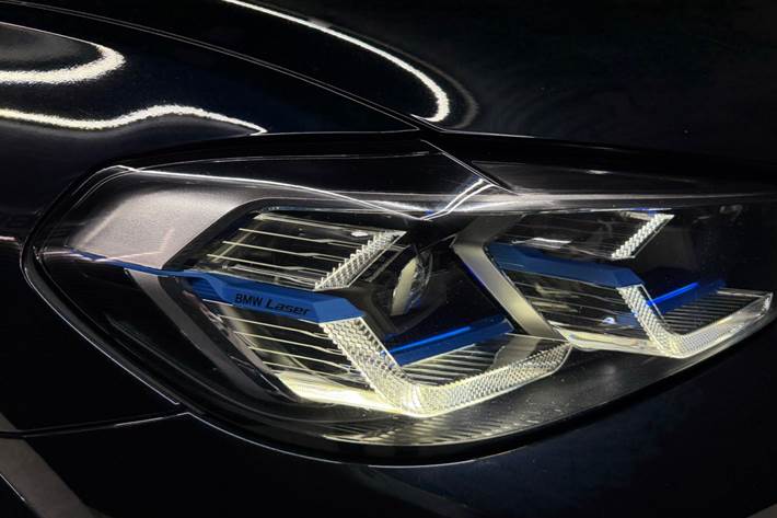 Sort BMW iX3 fra 2022