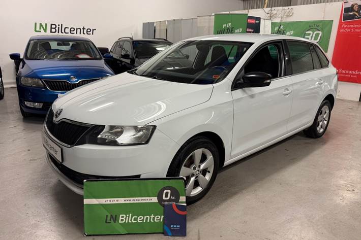 Hvid Skoda Rapid fra 2018