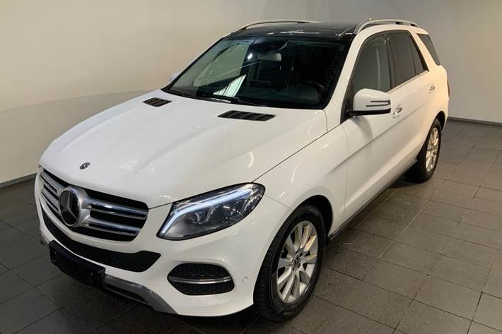 Hvid Mercedes GLE350 d fra 2017