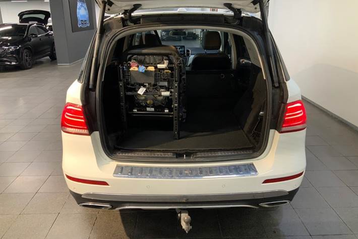 Hvid Mercedes GLE350 d fra 2017