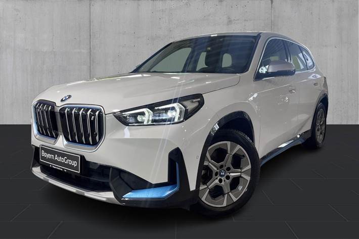 Hvid BMW iX1 fra 2023