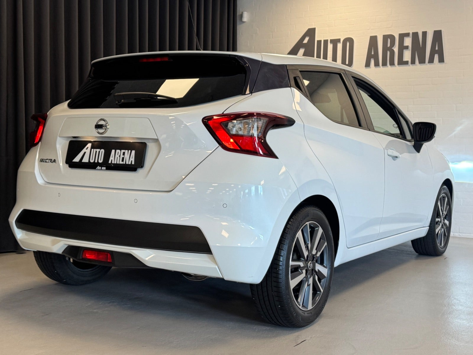 Hvid Nissan Micra fra 2020