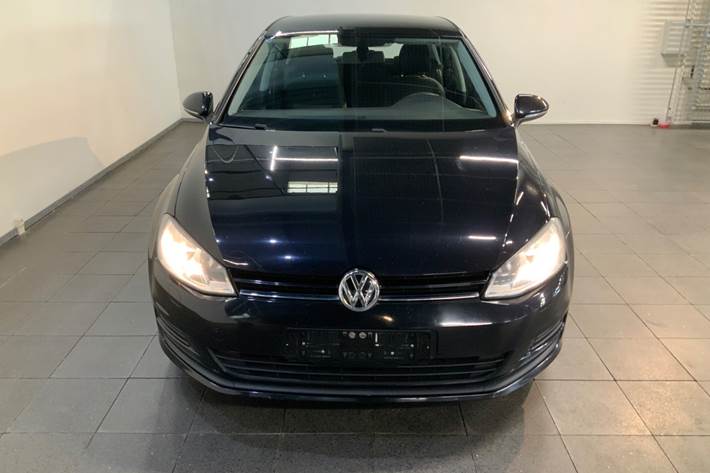 Sort VW Golf VII fra 2014