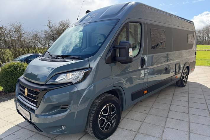 Sort Fiat Mooveo fra 2023