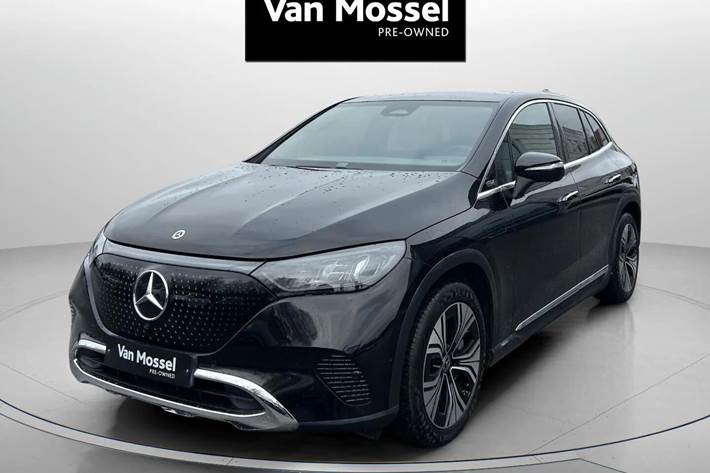 Sort Mercedes EQE350 SUV fra 2023