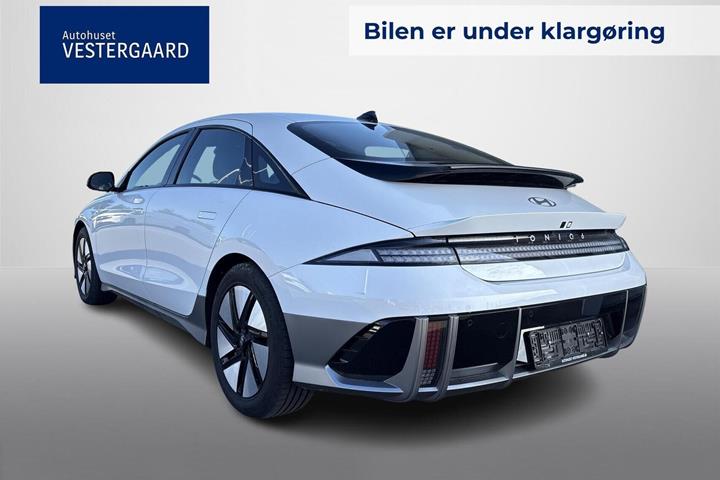 Hvid Hyundai Ioniq 6 fra 2024