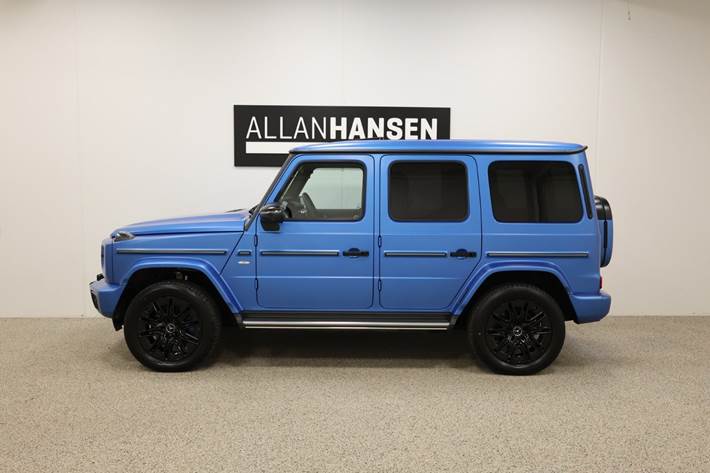Blå Mercedes G580 fra 2025