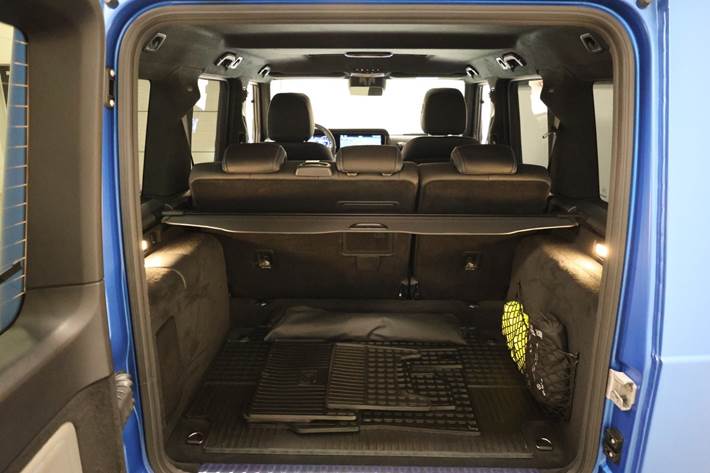 Blå Mercedes G580 fra 2025