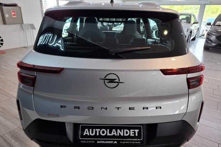 Sølv Opel Frontera fra 2025