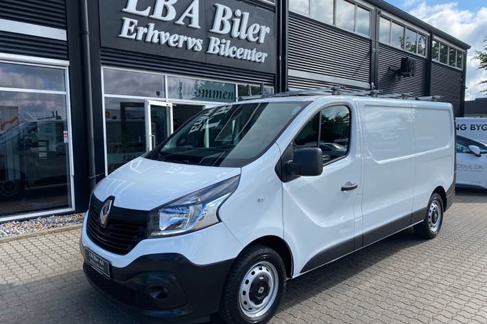 Hvid Renault Trafic T29 fra 2019